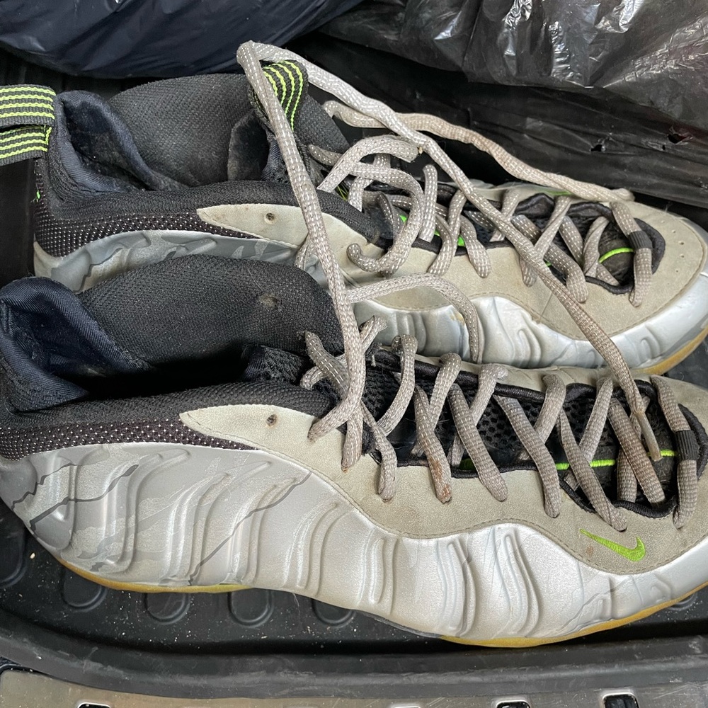 Nike Air Foamposite One Silver Volt Camo